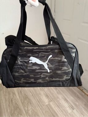 PUMA camo small Duffel Bag